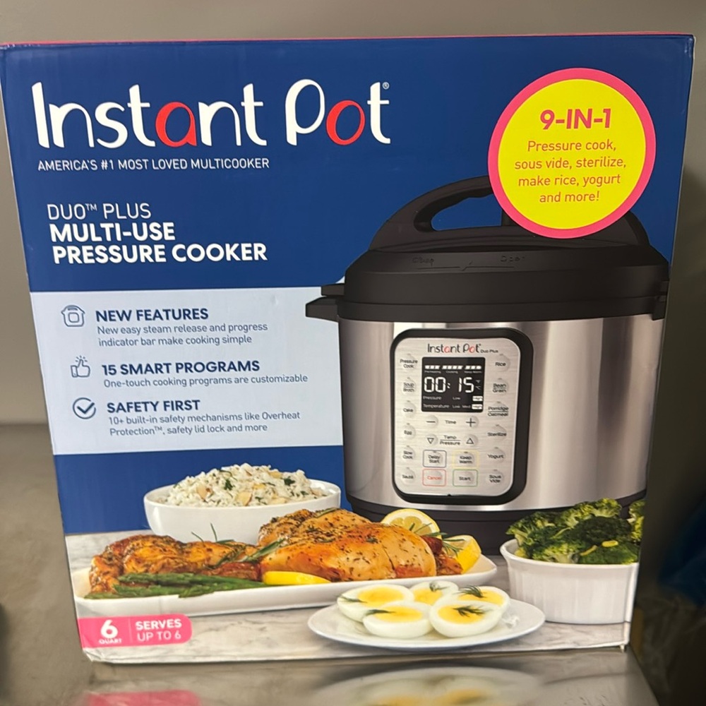 Instant Pot Multi-use Pressure Cooker Duo Plus